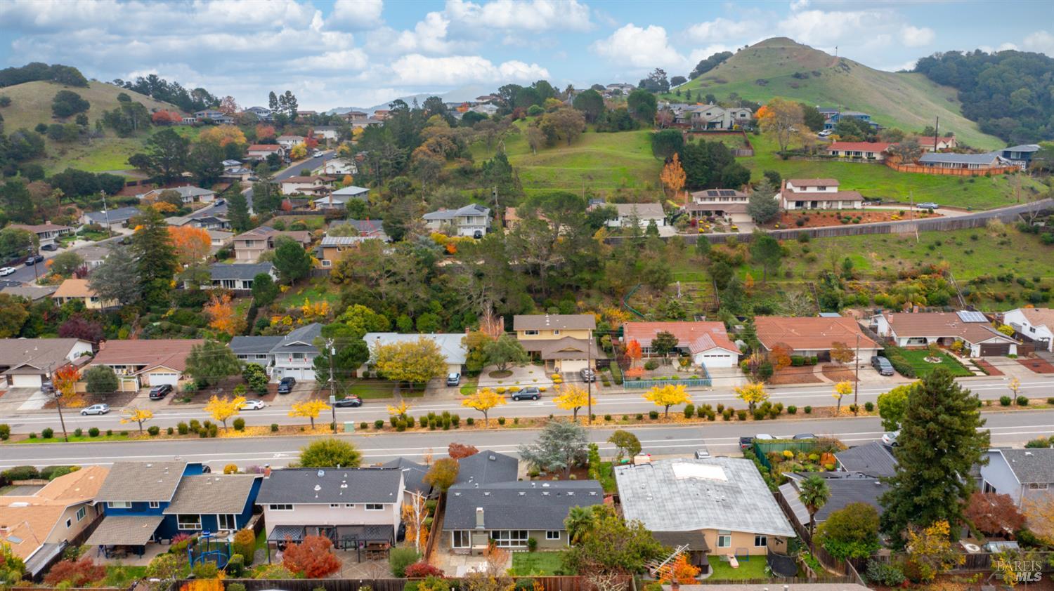 1881 Las Gallinas Avenue