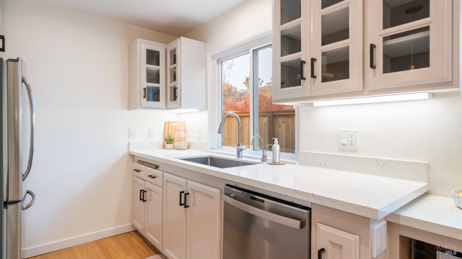 1881 Las Gallinas Avenue