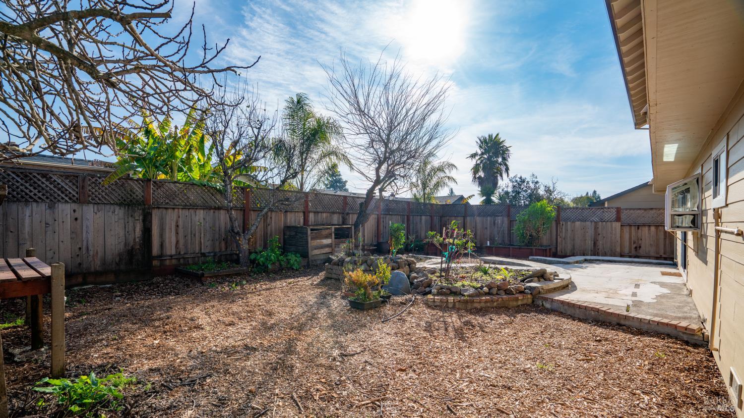 1636 Sarkesian Drive