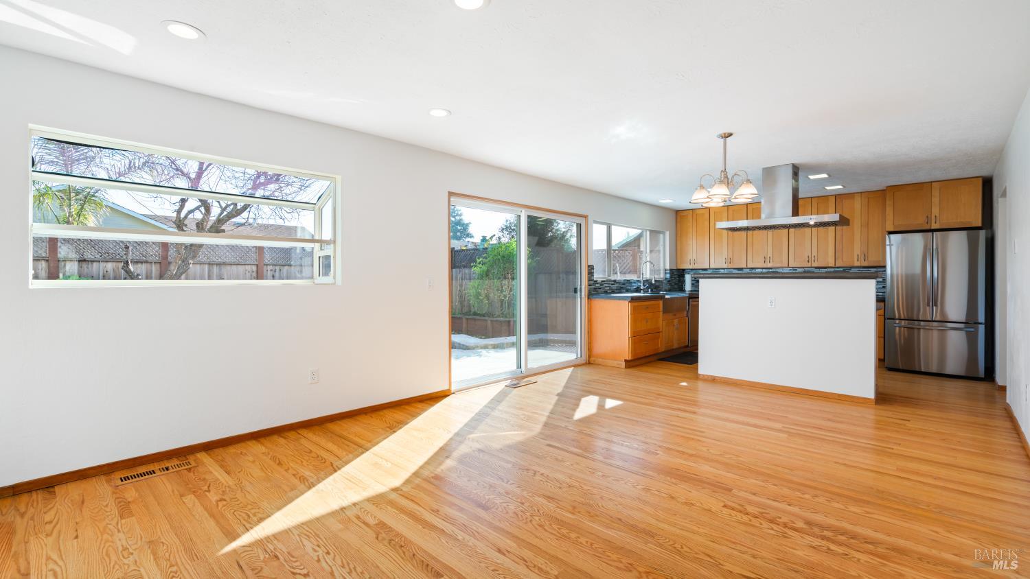 1636 Sarkesian Drive