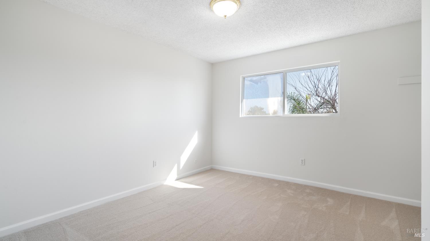 1636 Sarkesian Drive