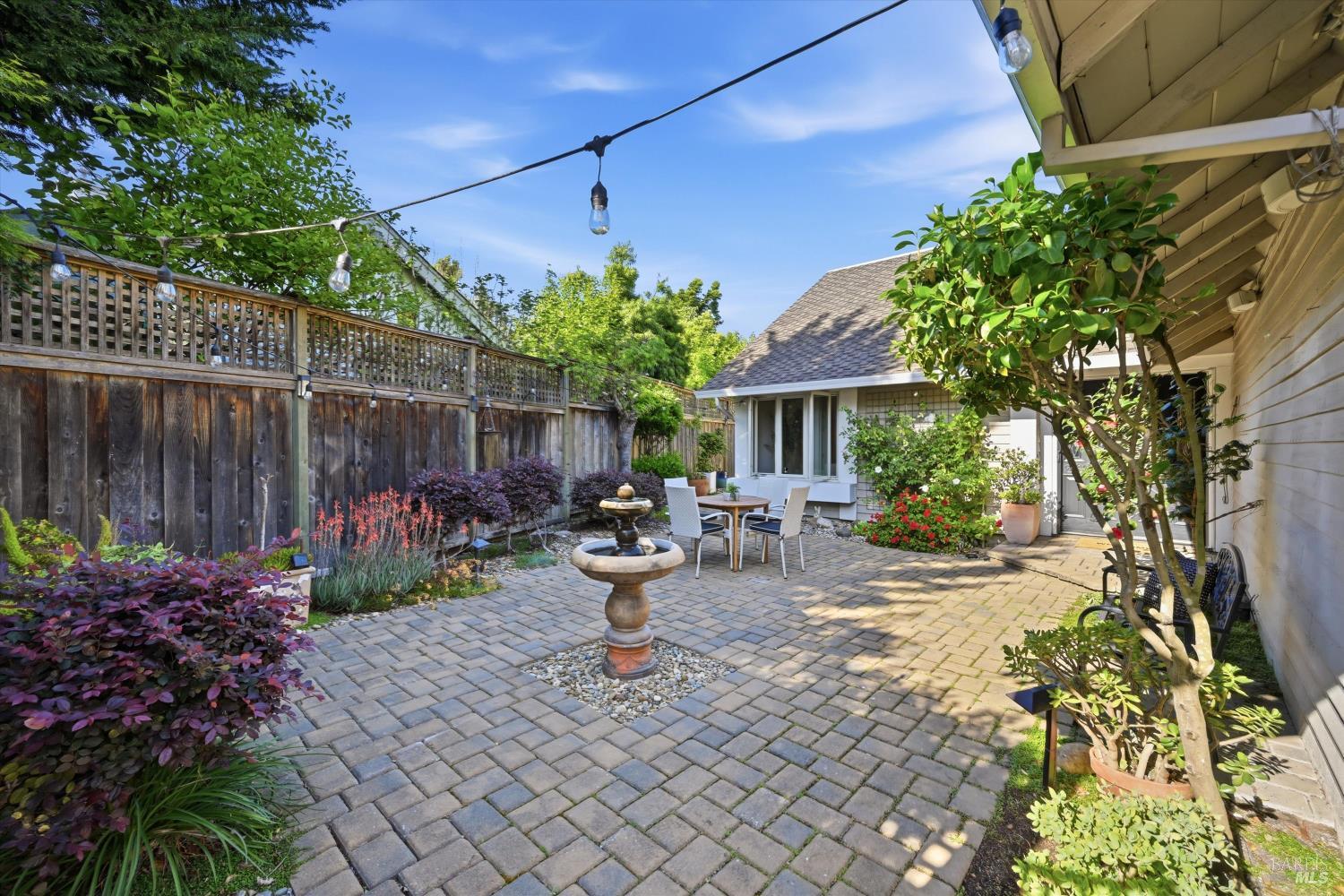 488 Casa Verde Circle