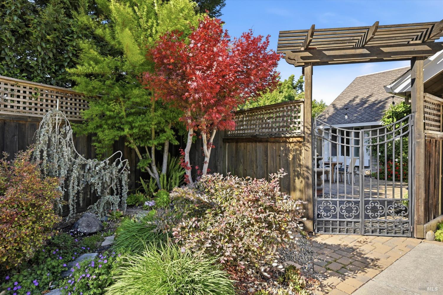 488 Casa Verde Circle