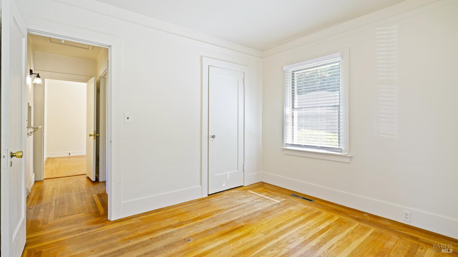 733 I Street