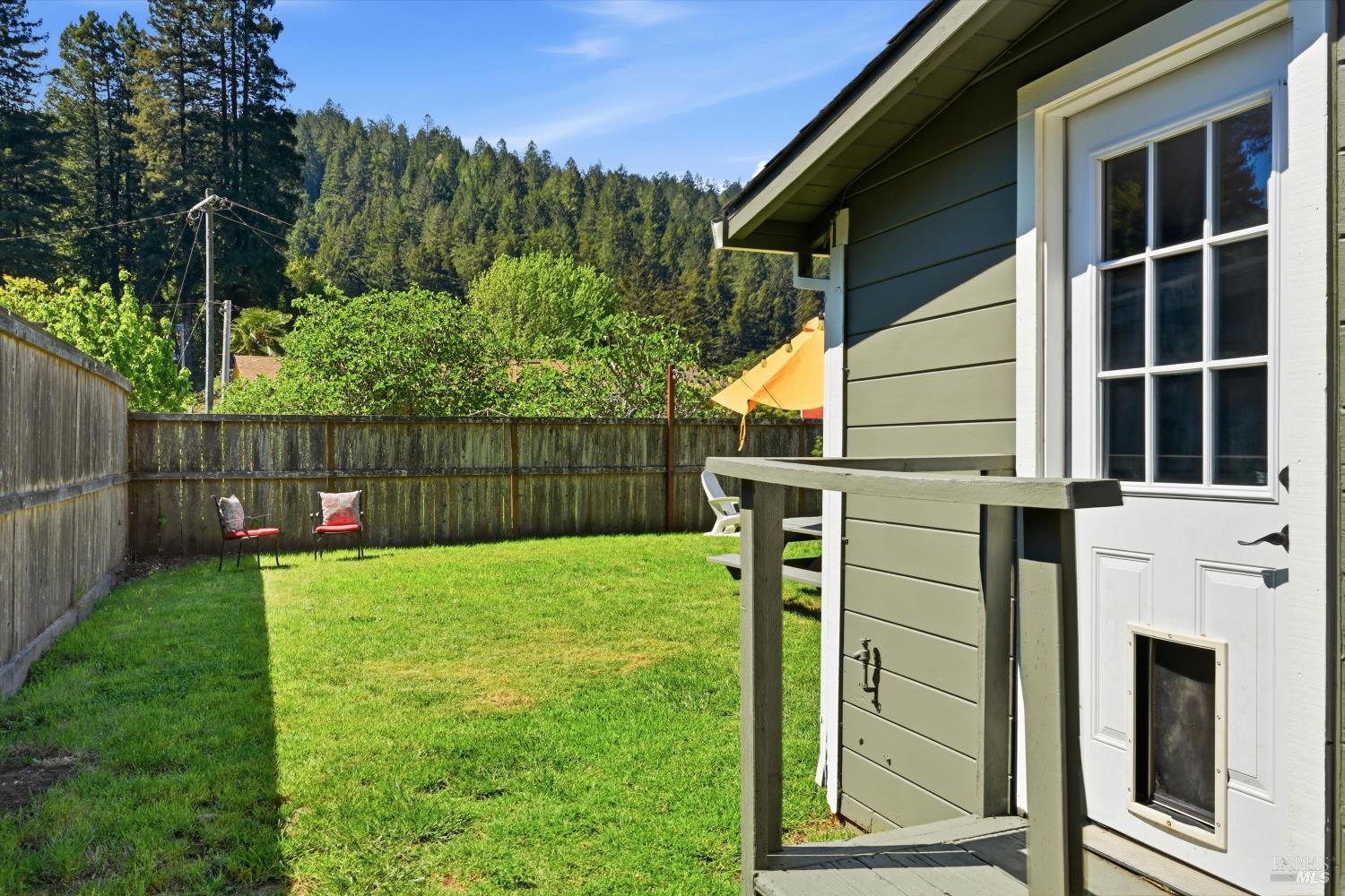 20550 Foothill Drive