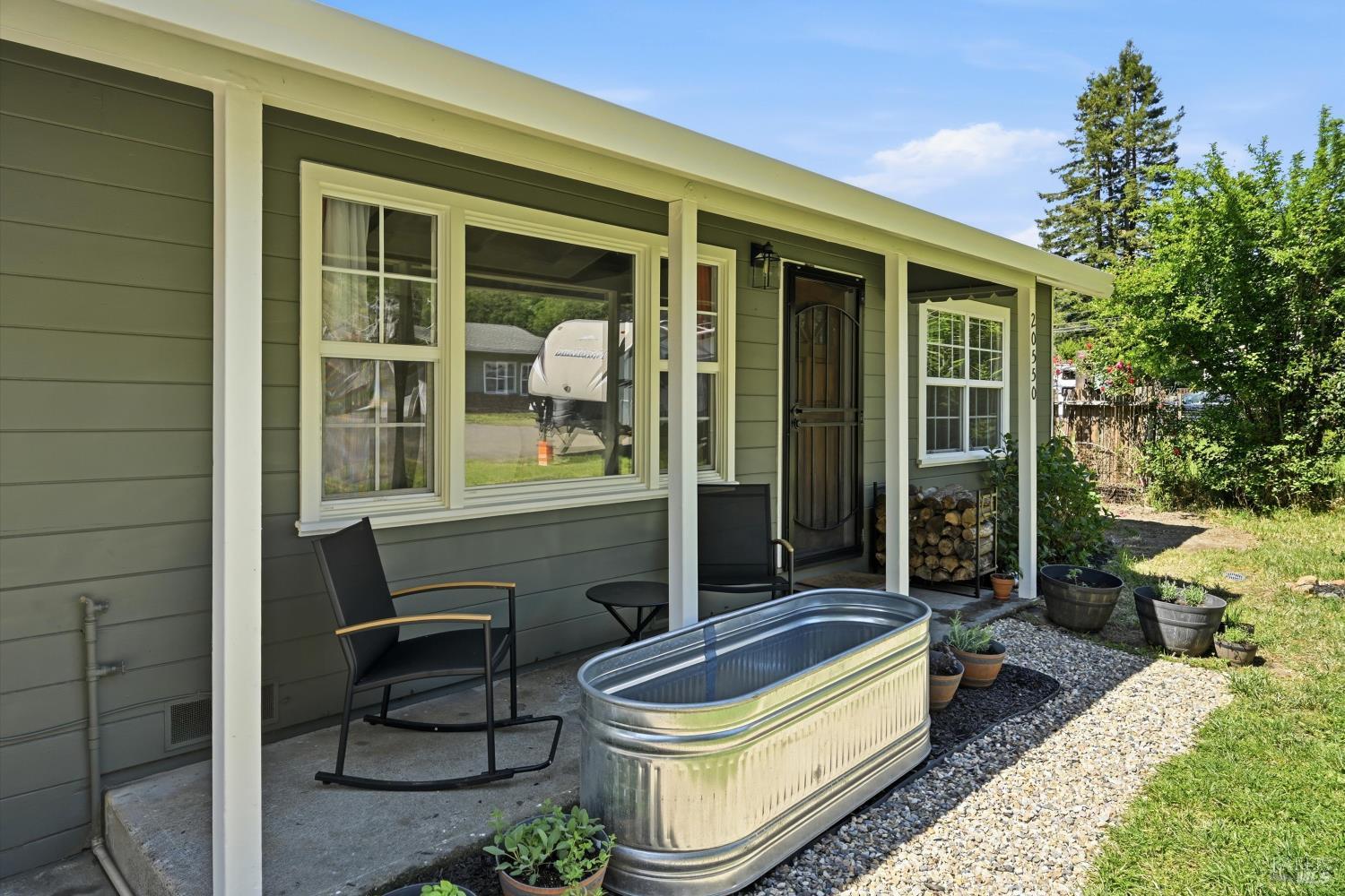 20550 Foothill Drive