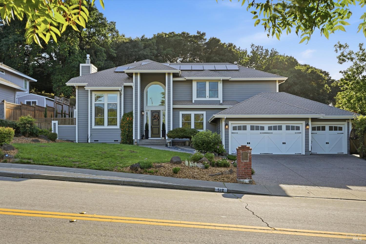 512 Mcnear Avenue