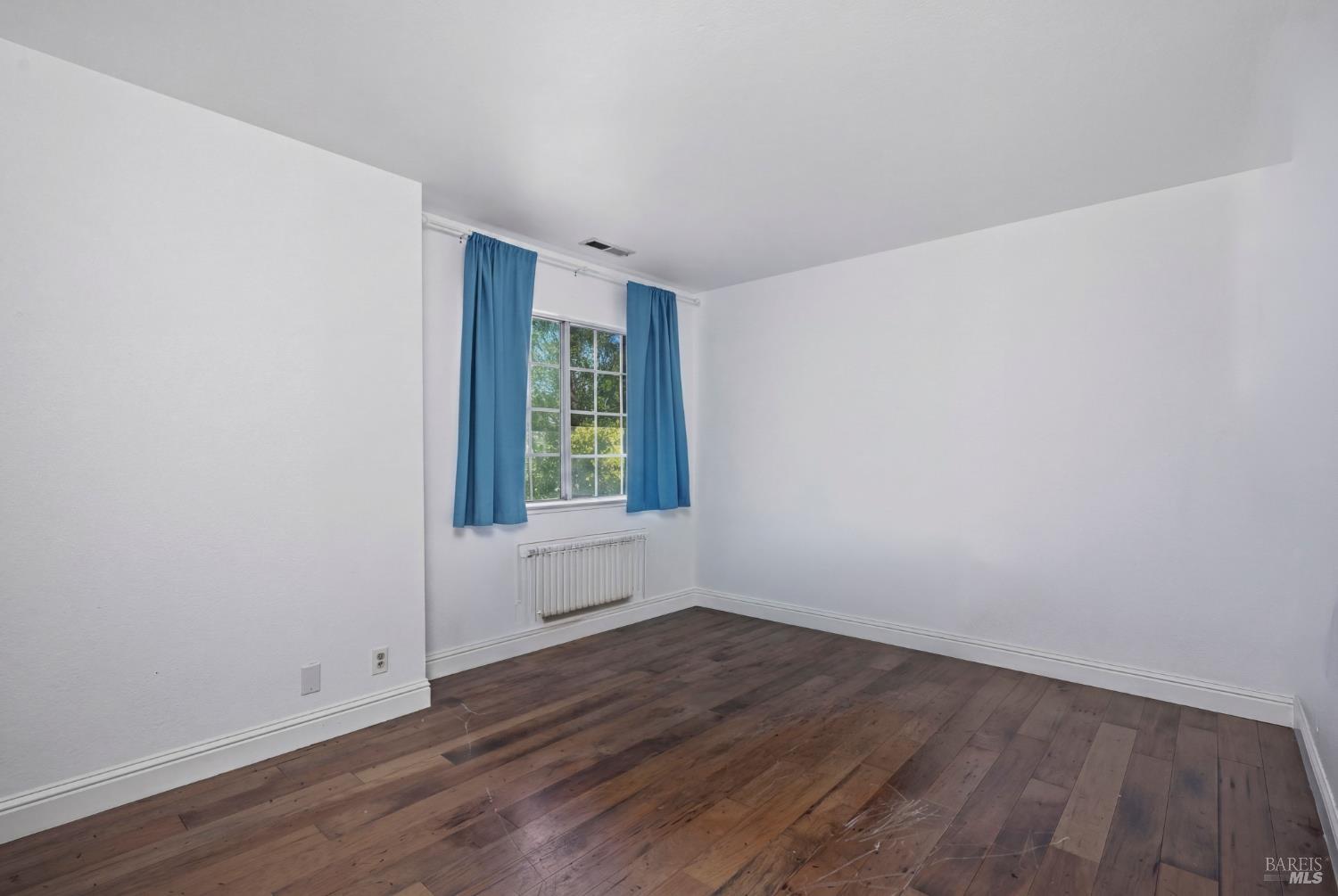 148 Dartmouth Way