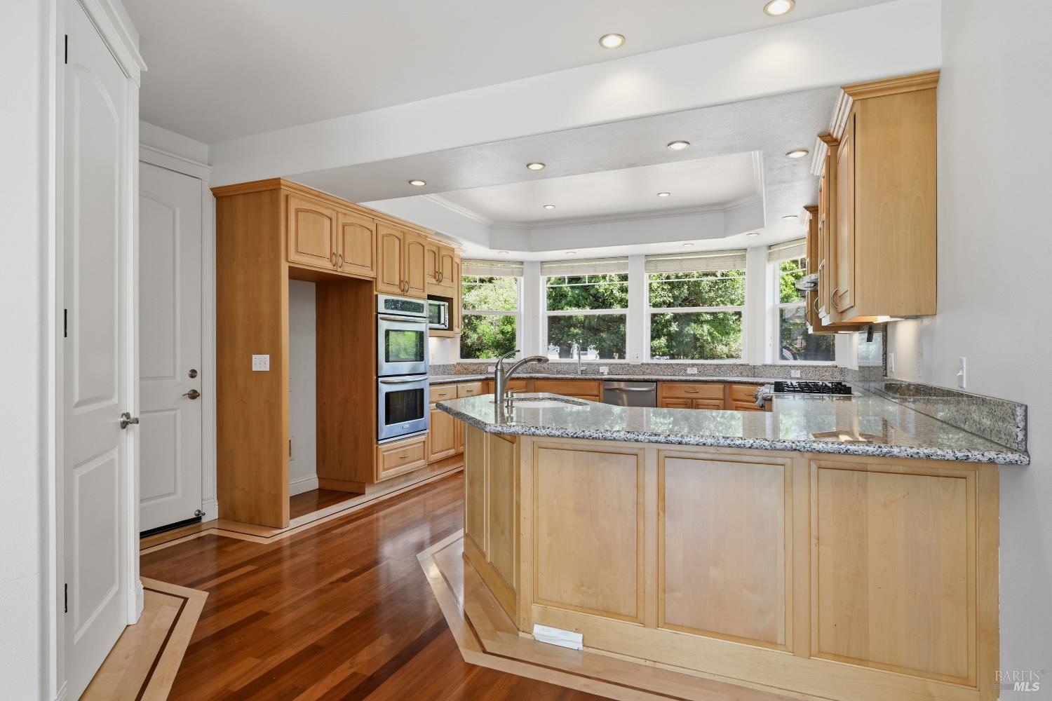 1476 High School Road