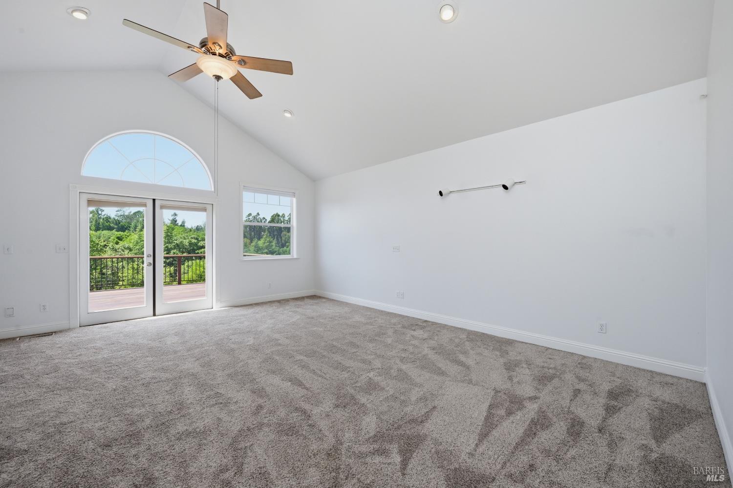 1476 High School Road