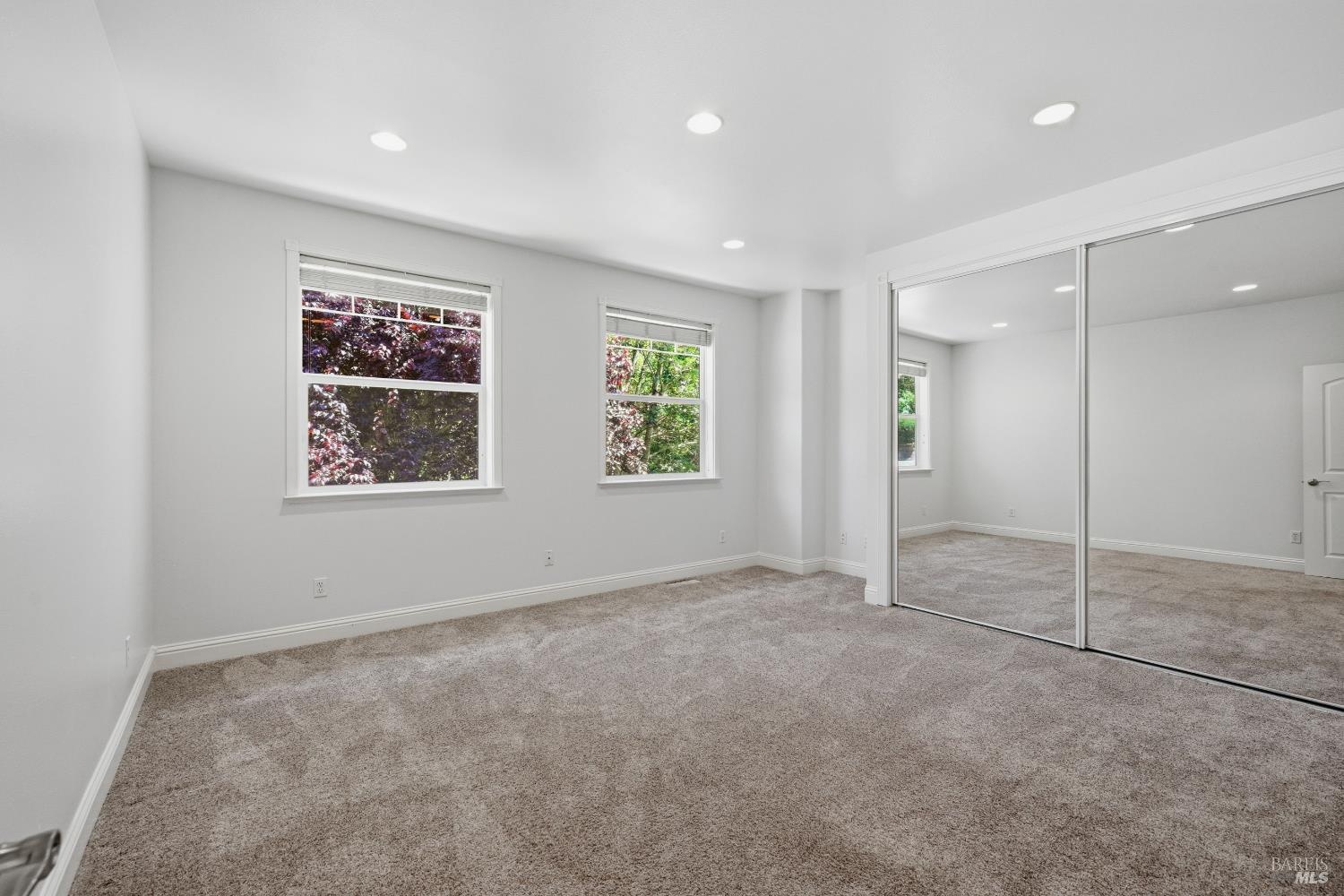 1476 High School Road