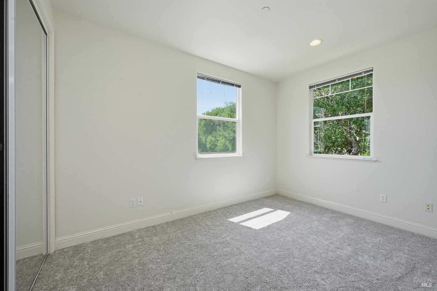 1476 High School Road