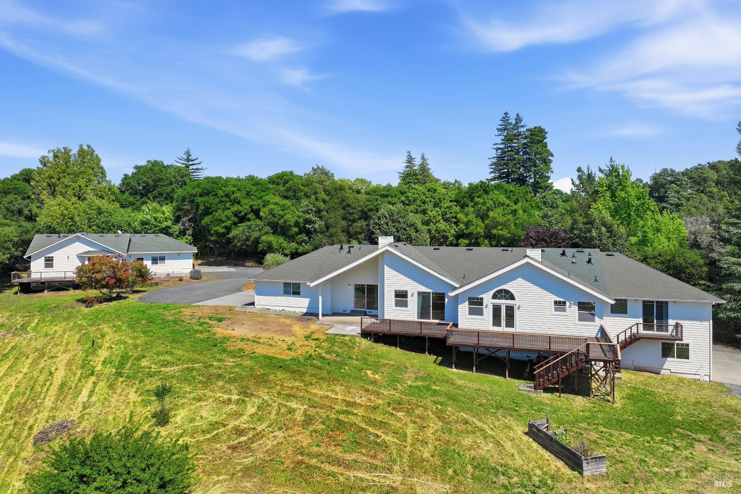 1476 High School Road