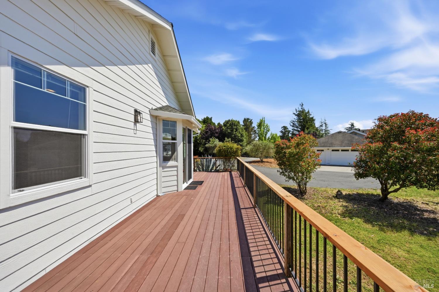 1476 High School Road