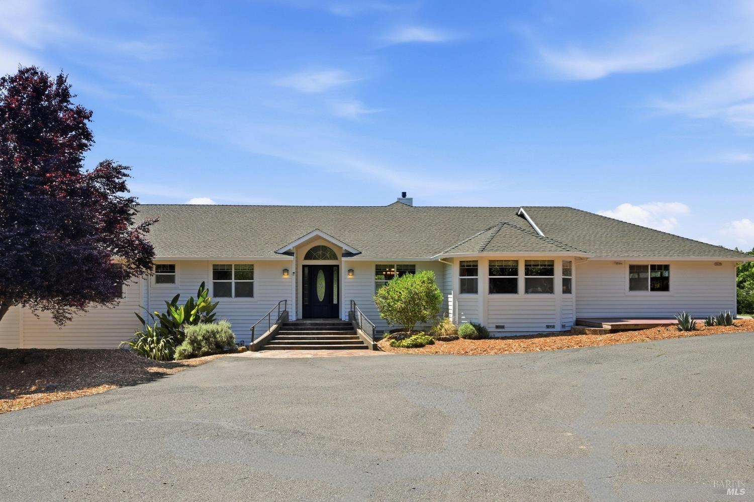 1476 High School Road