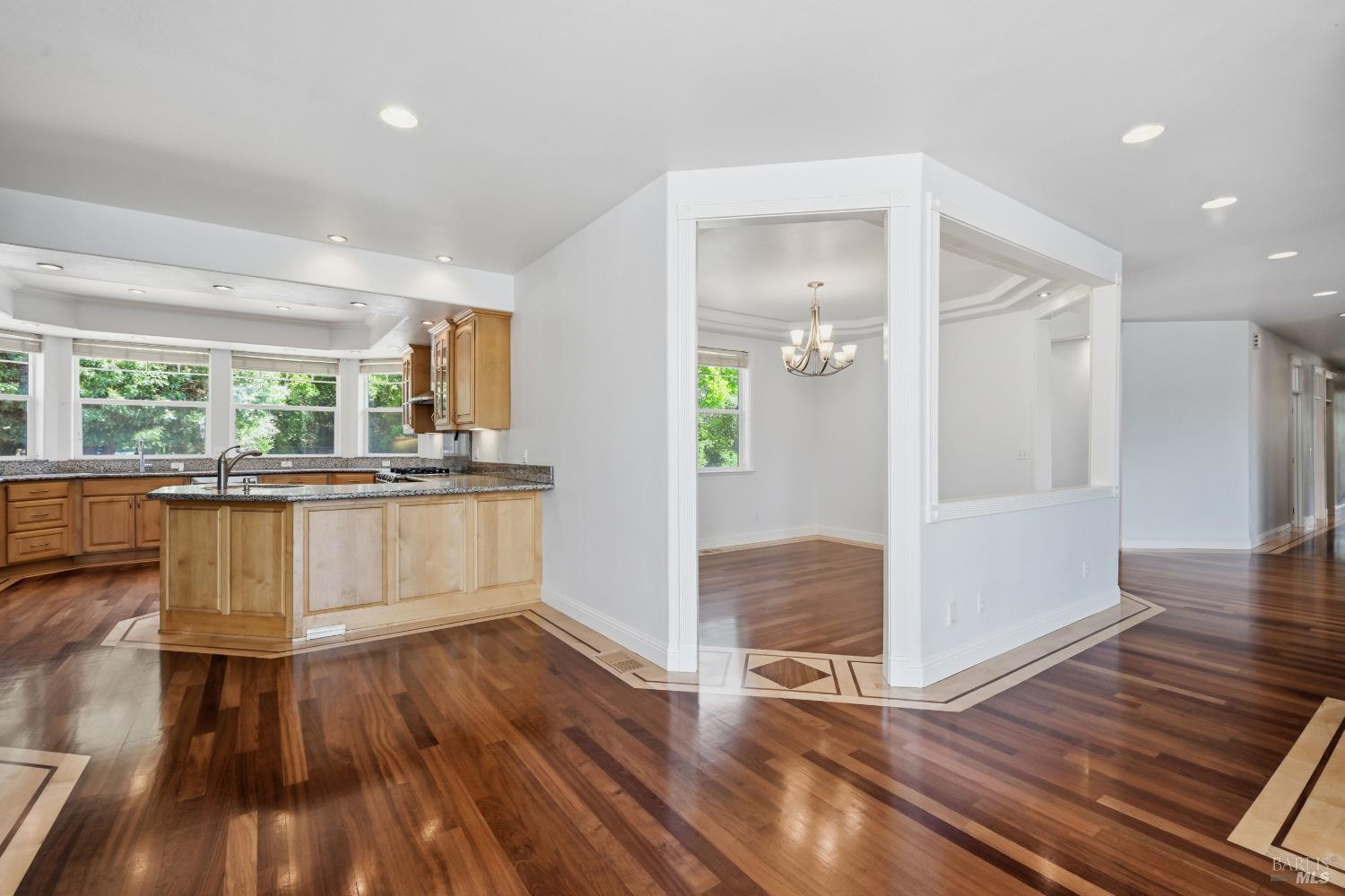 1476 High School Road