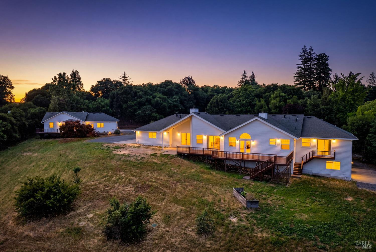 1476 High School Road