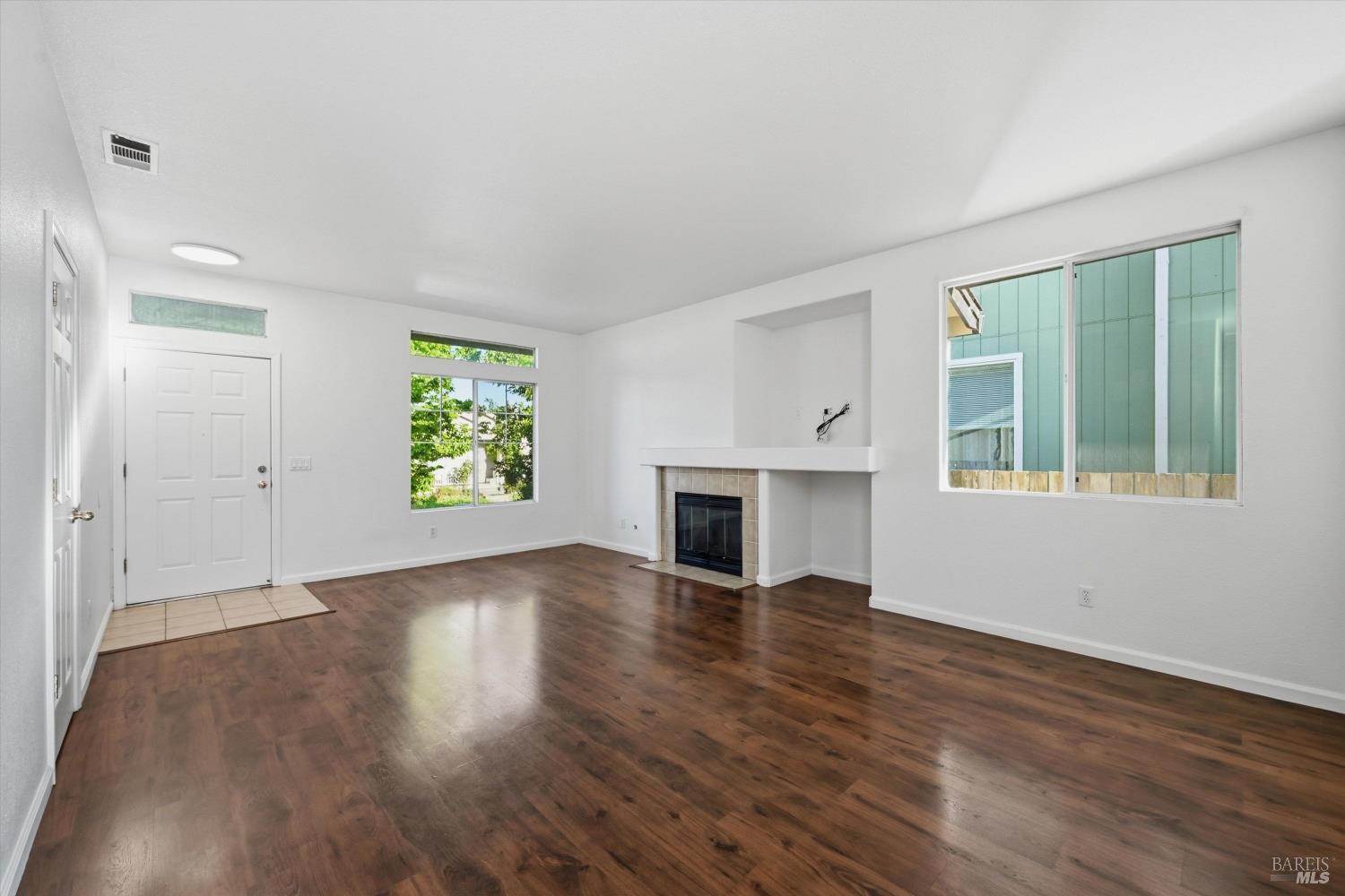 2358 Lapis Lane