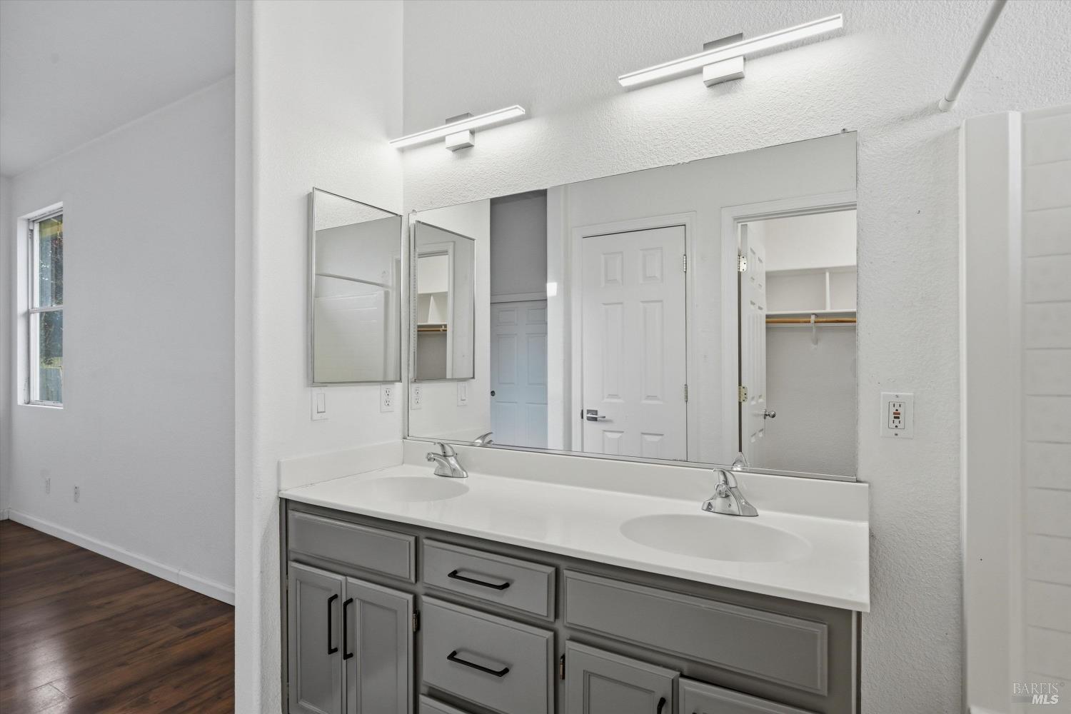 2358 Lapis Lane