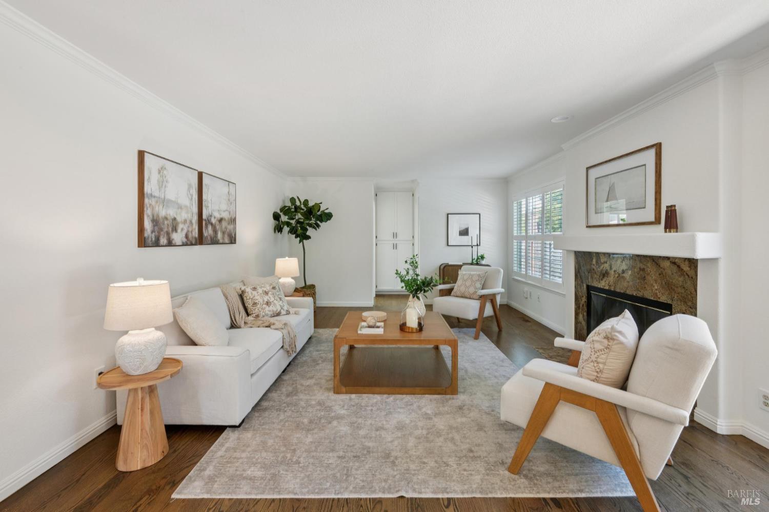 1746 Silverado Circle