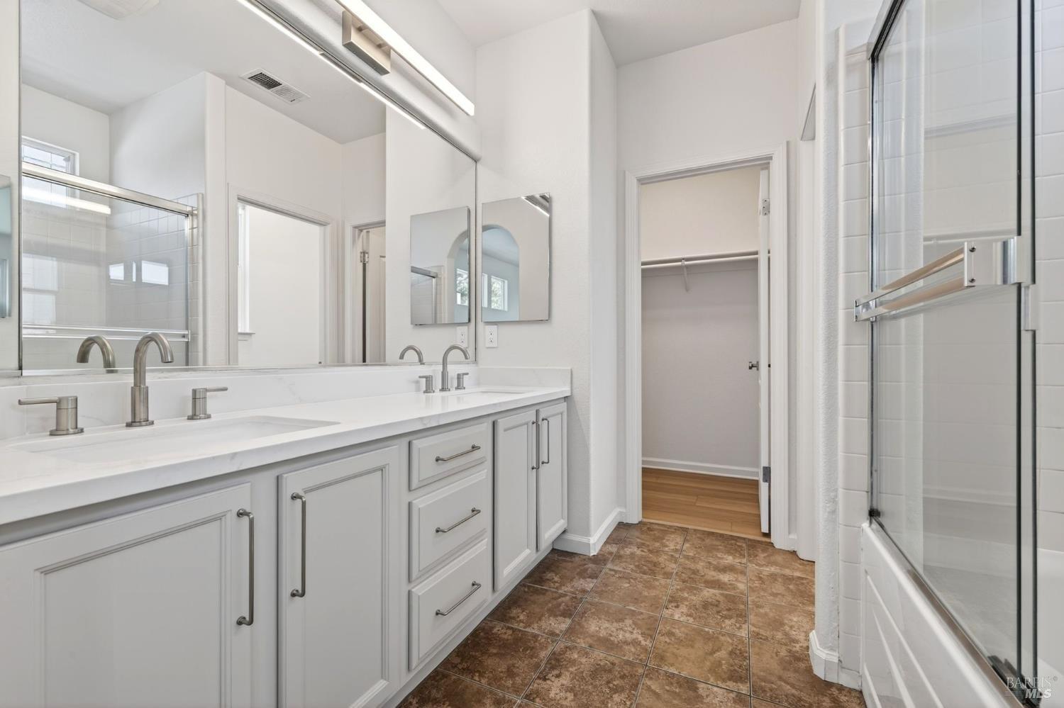2974 Dutton Meadow