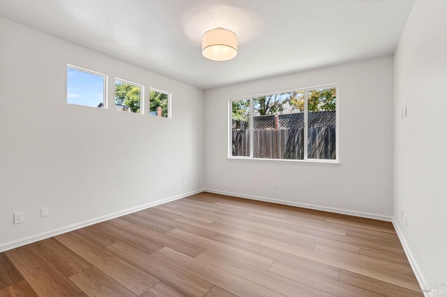 2974 Dutton Meadow