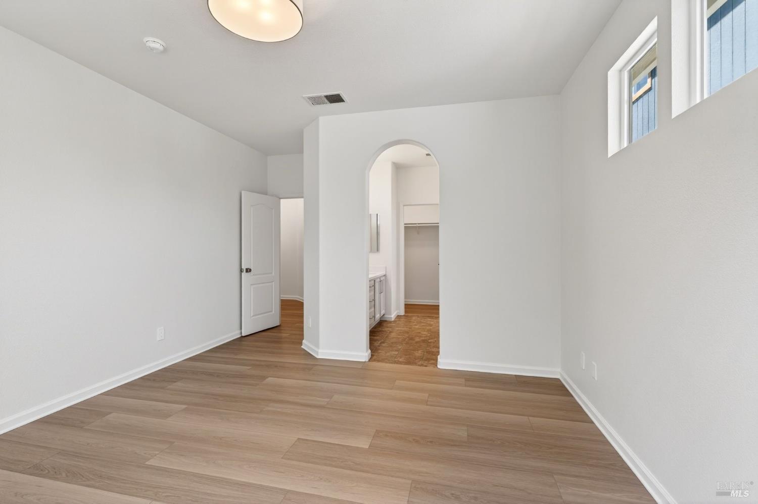 2974 Dutton Meadow