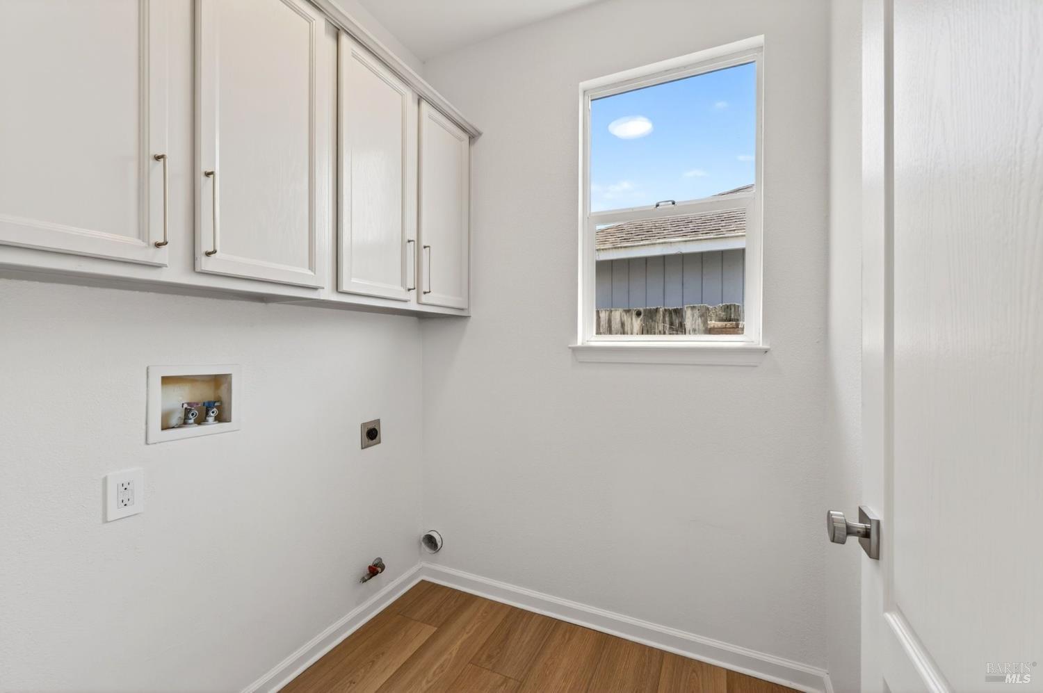 2974 Dutton Meadow