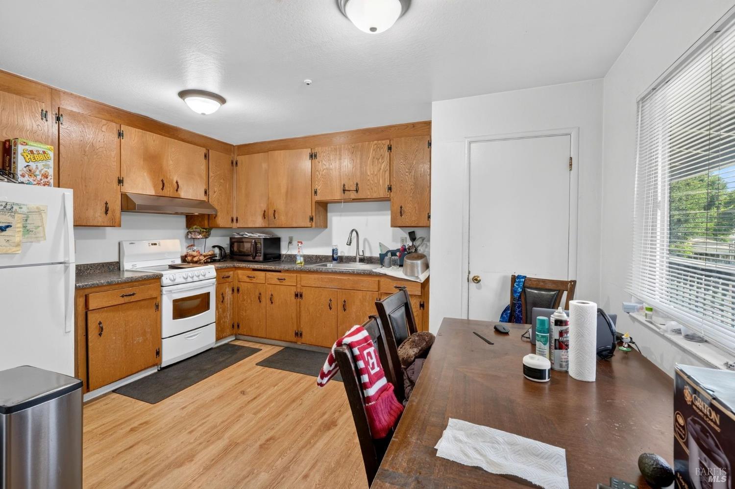 406 Klute Street
