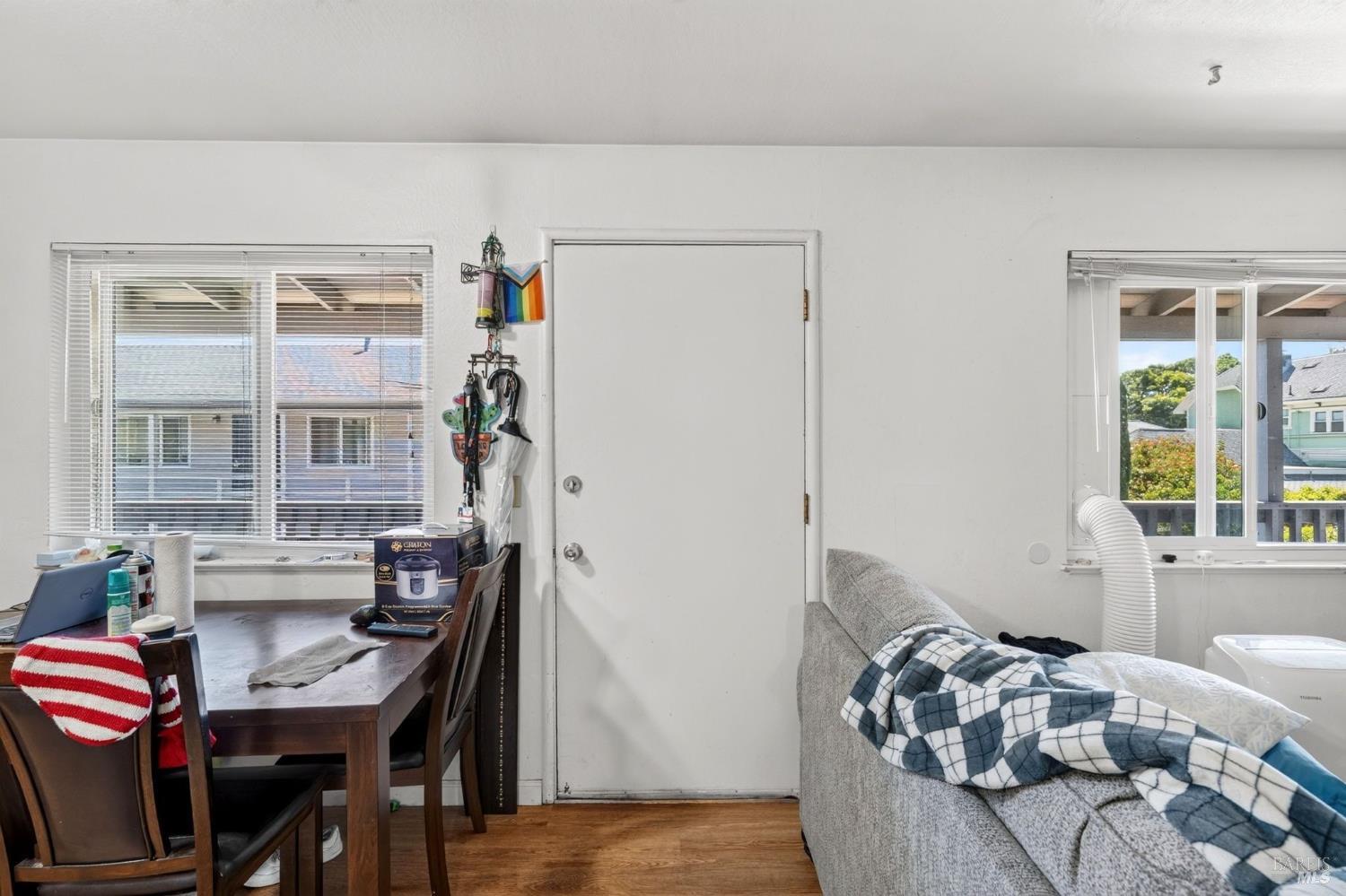 406 Klute Street
