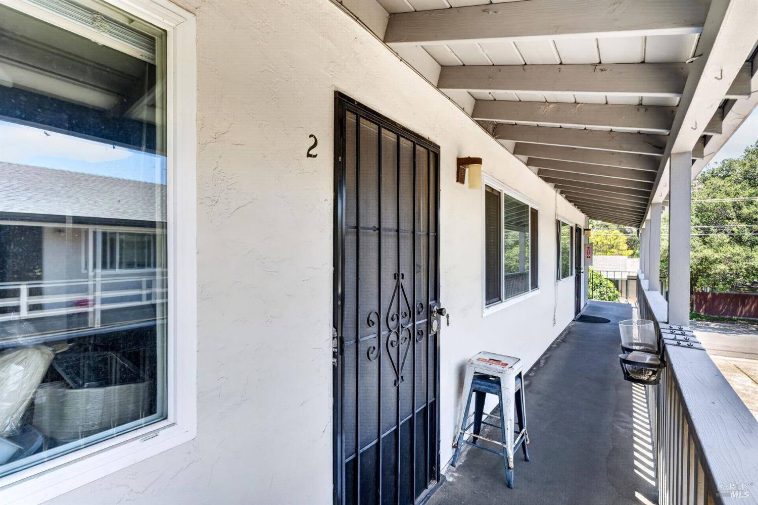 406 Klute Street