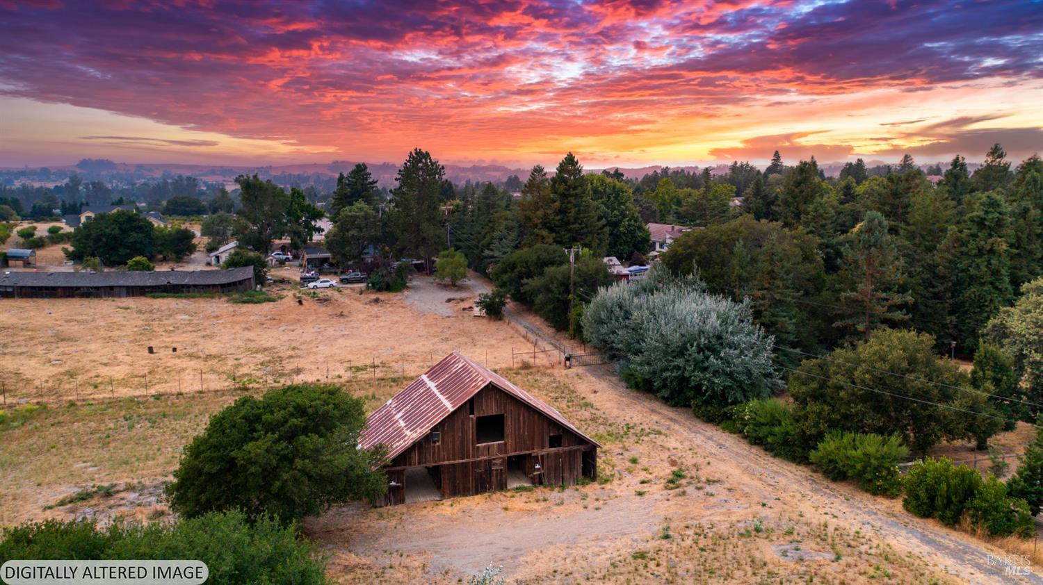 2010 Live Oak Farm Lane