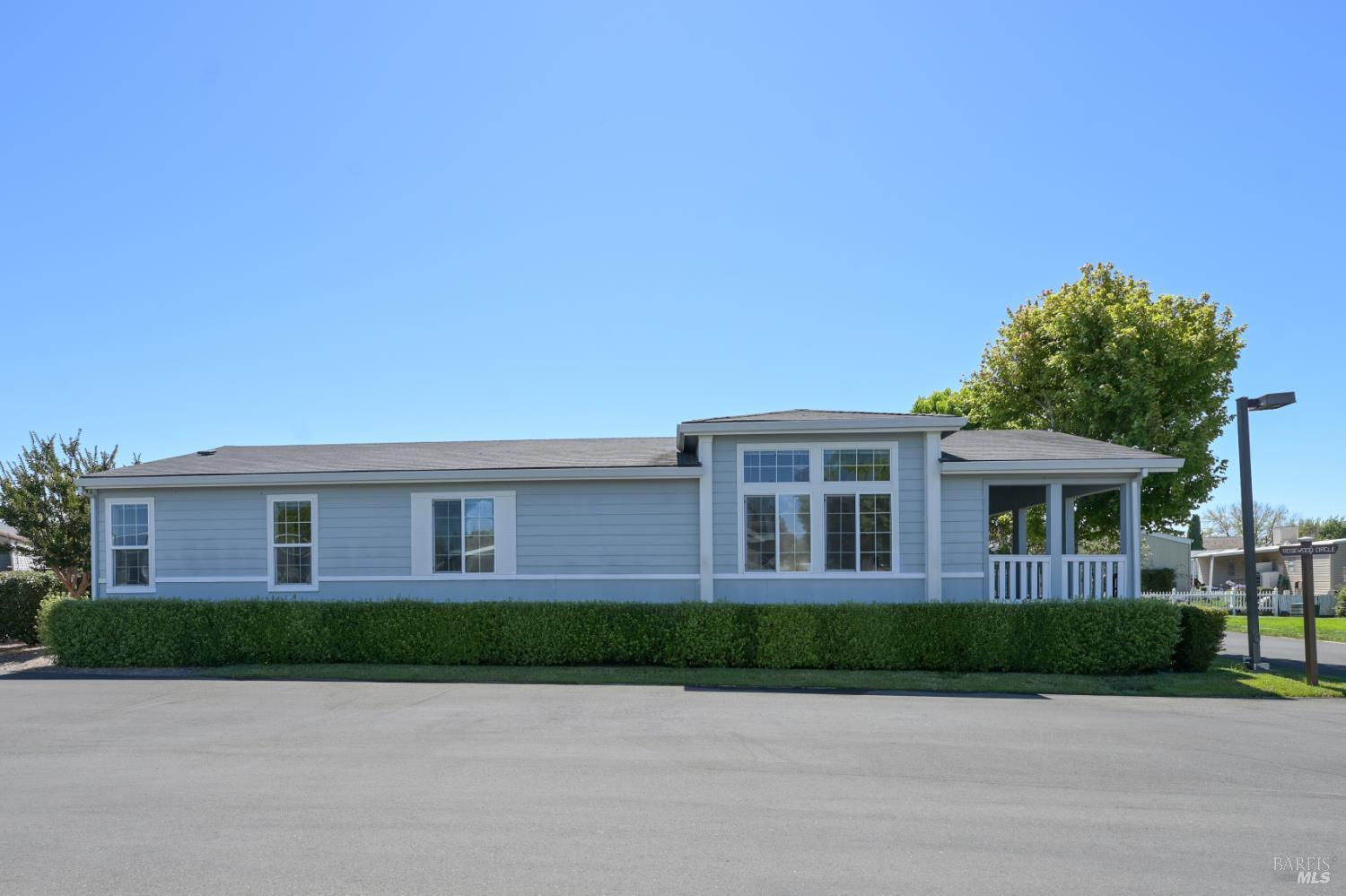 544 Rosewood Circle