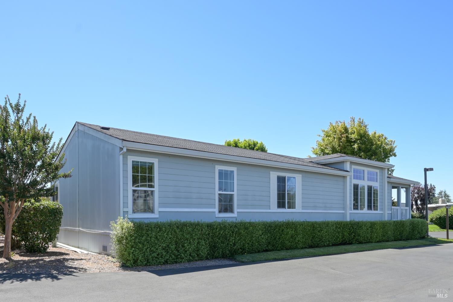 544 Rosewood Circle