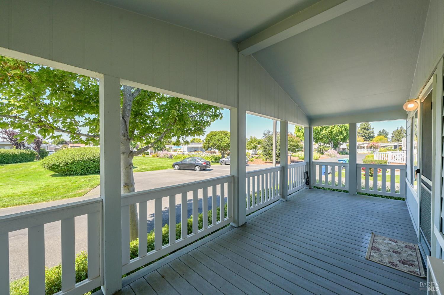 544 Rosewood Circle