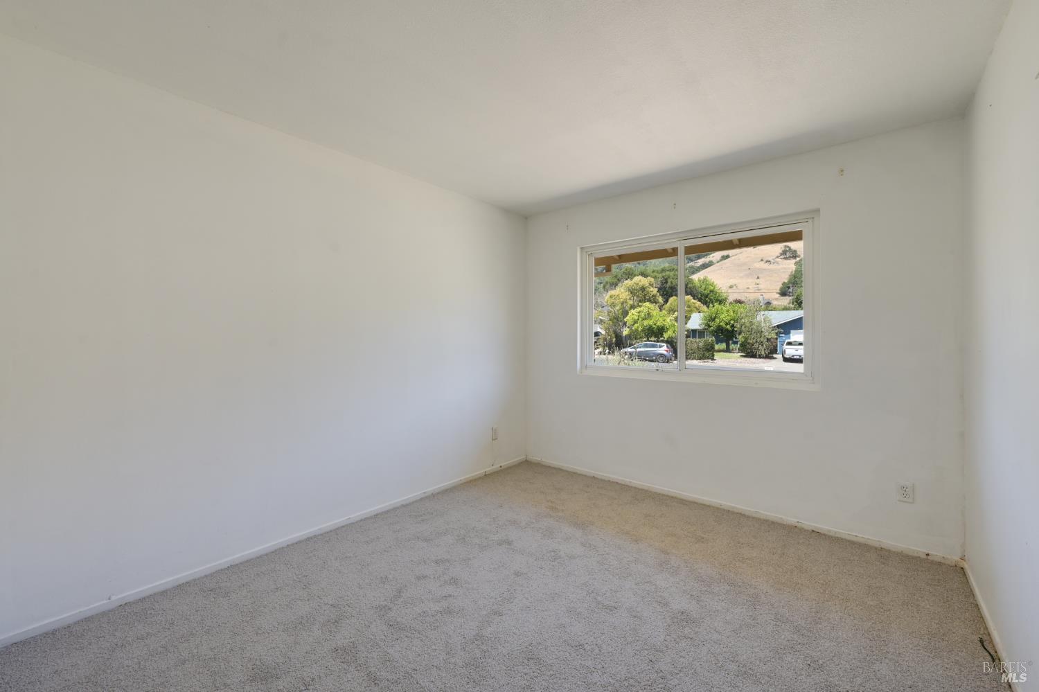 2615 Center Road