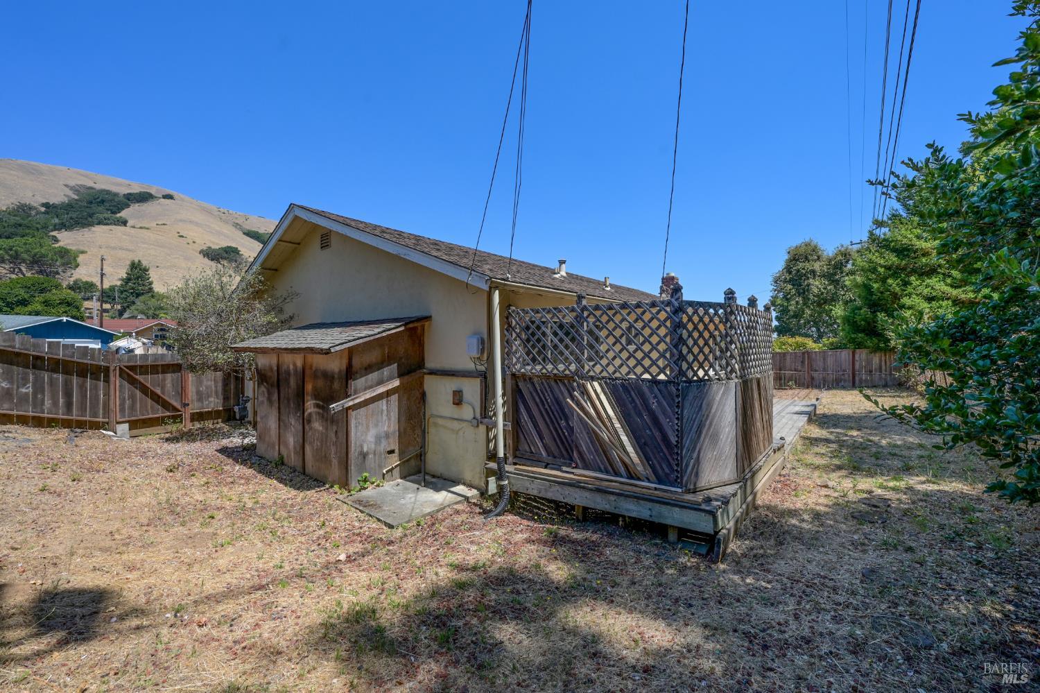 2615 Center Road