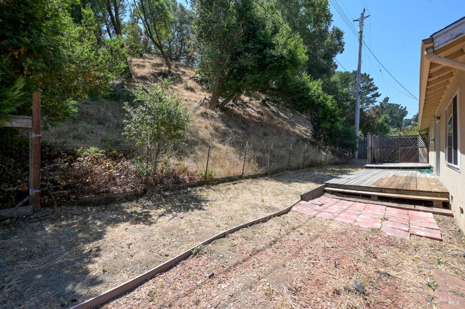 2615 Center Road