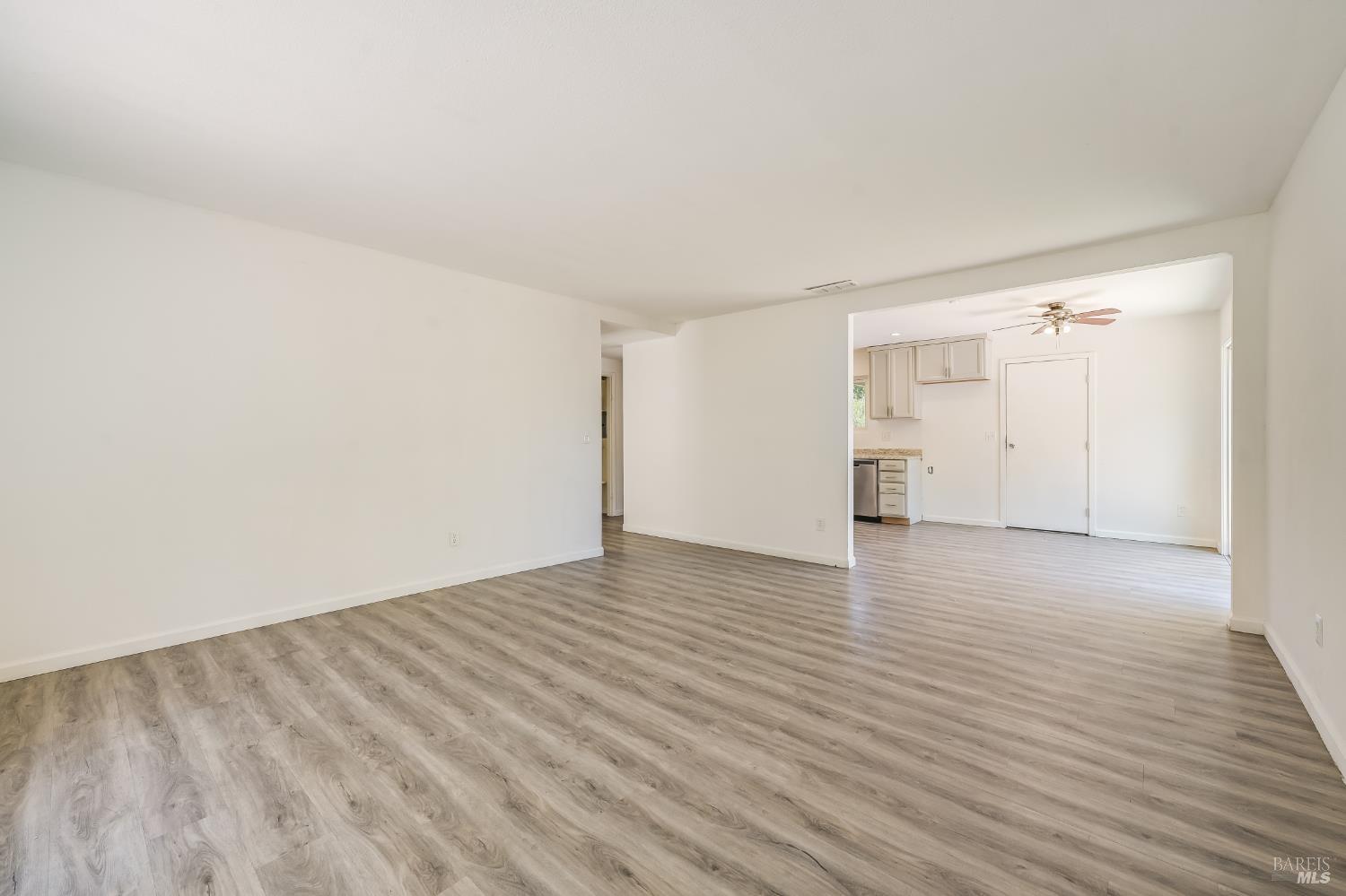 2615 Center Road