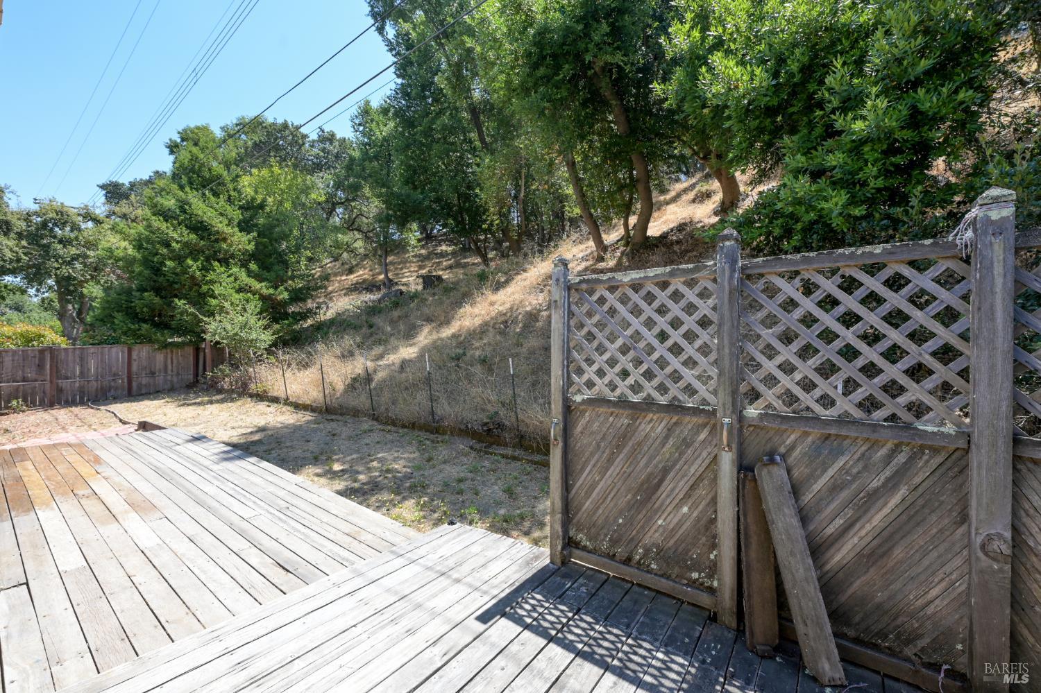 2615 Center Road