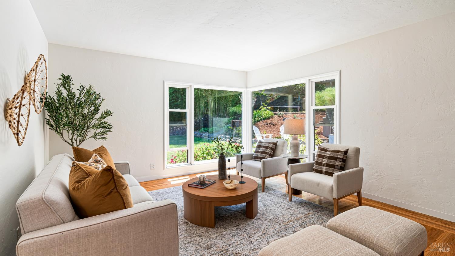 614 Deer Valley Court
