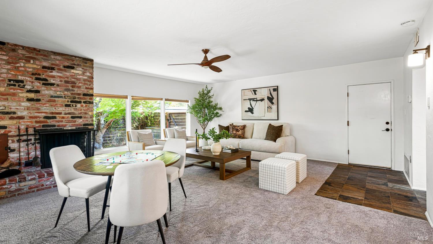 614 Deer Valley Court