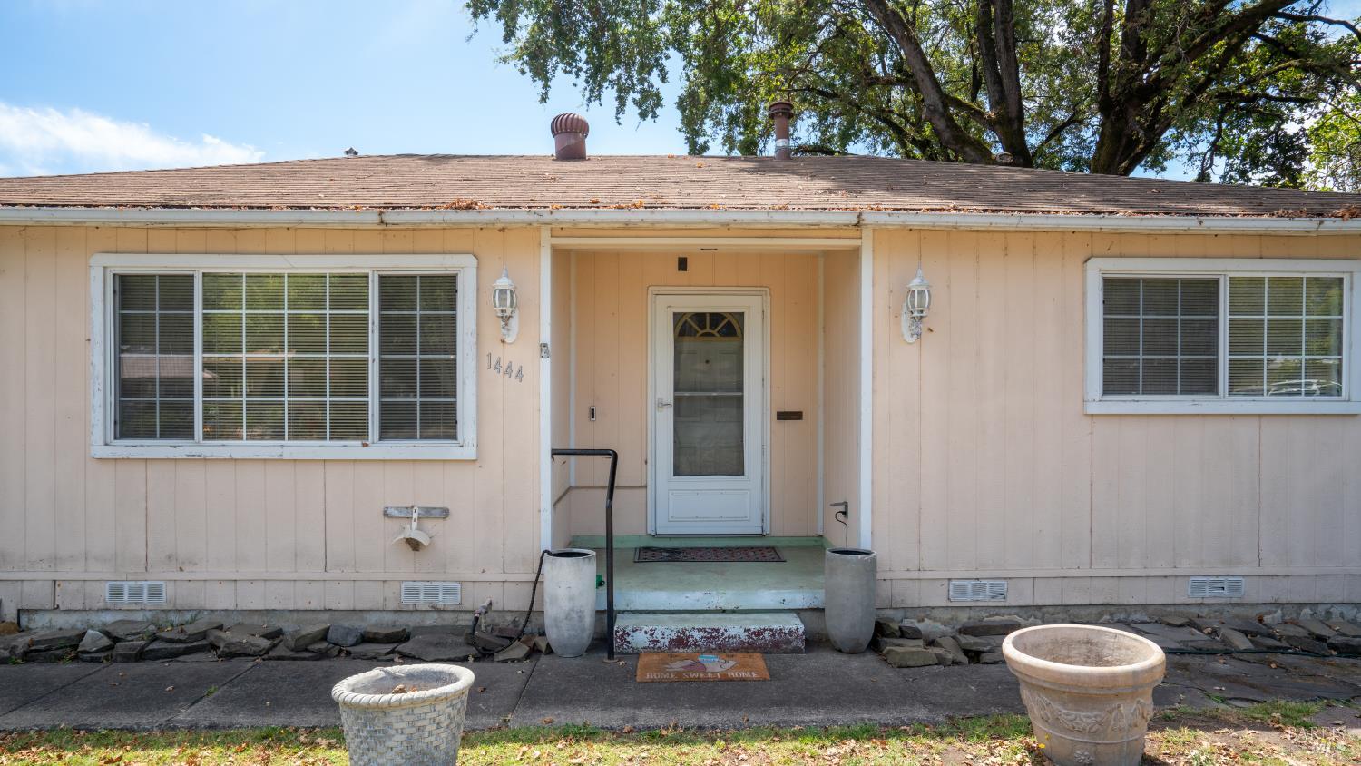 1444 Gloria Drive