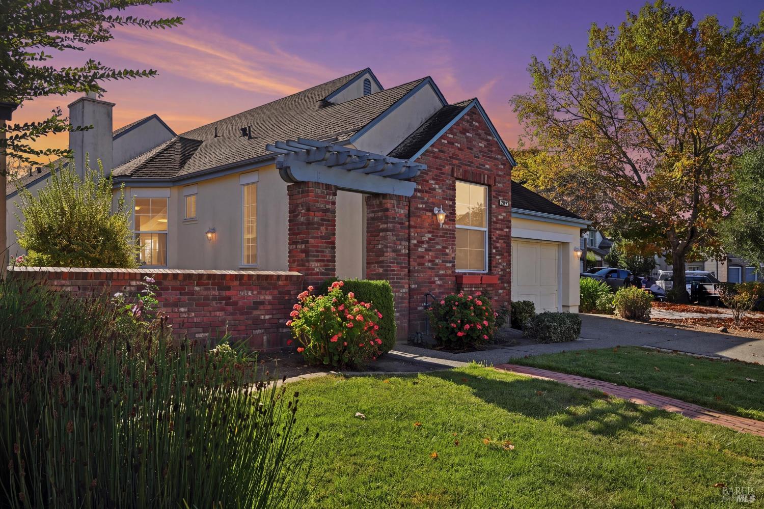 1834 Adobe Creek Drive