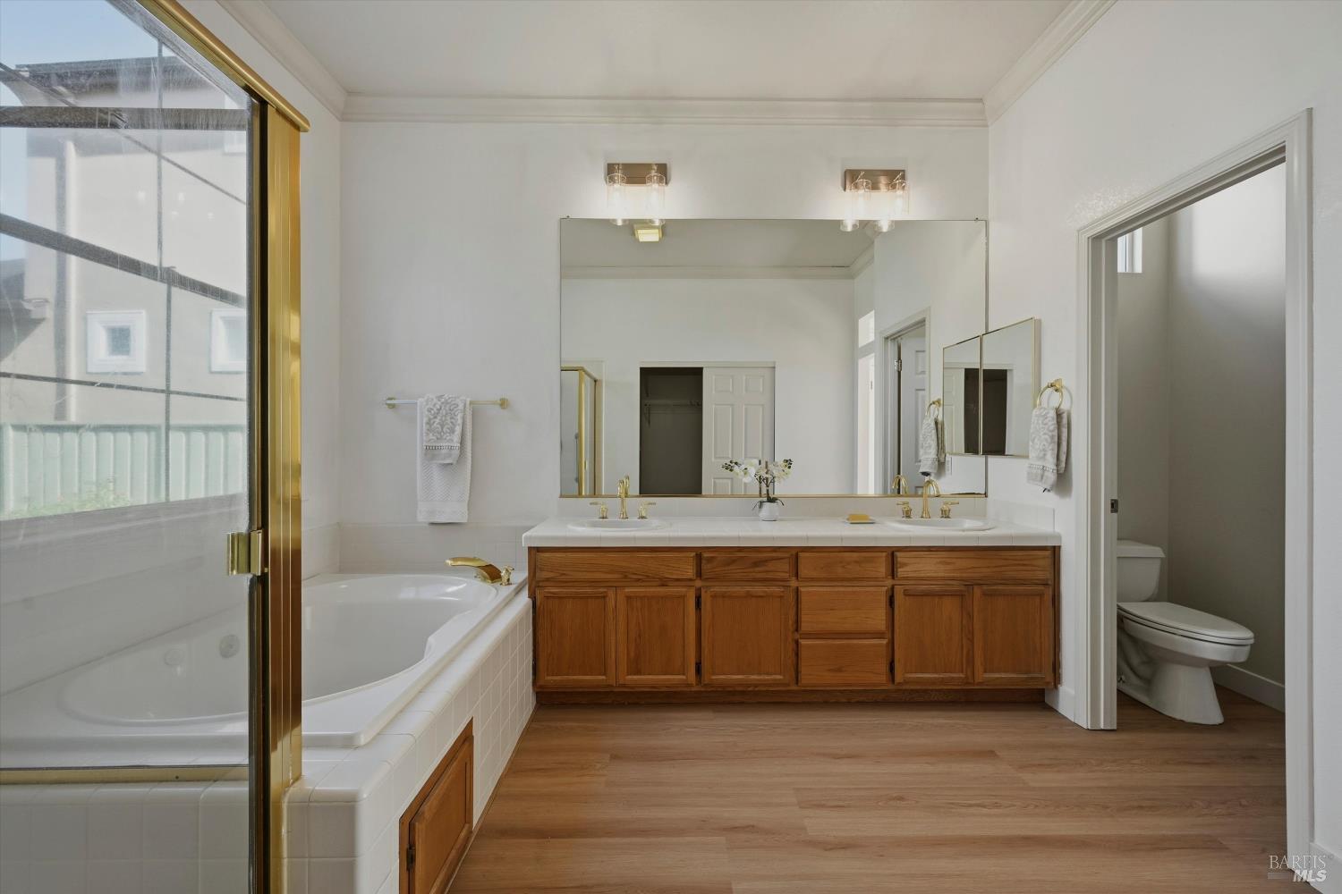1834 Adobe Creek Drive