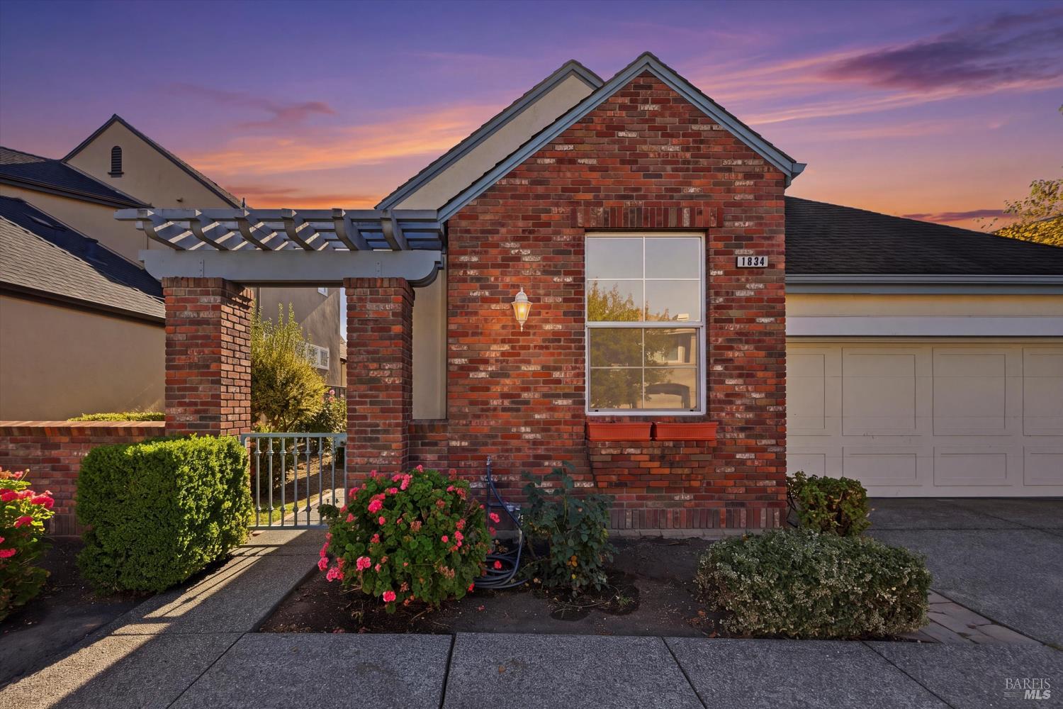 1834 Adobe Creek Drive