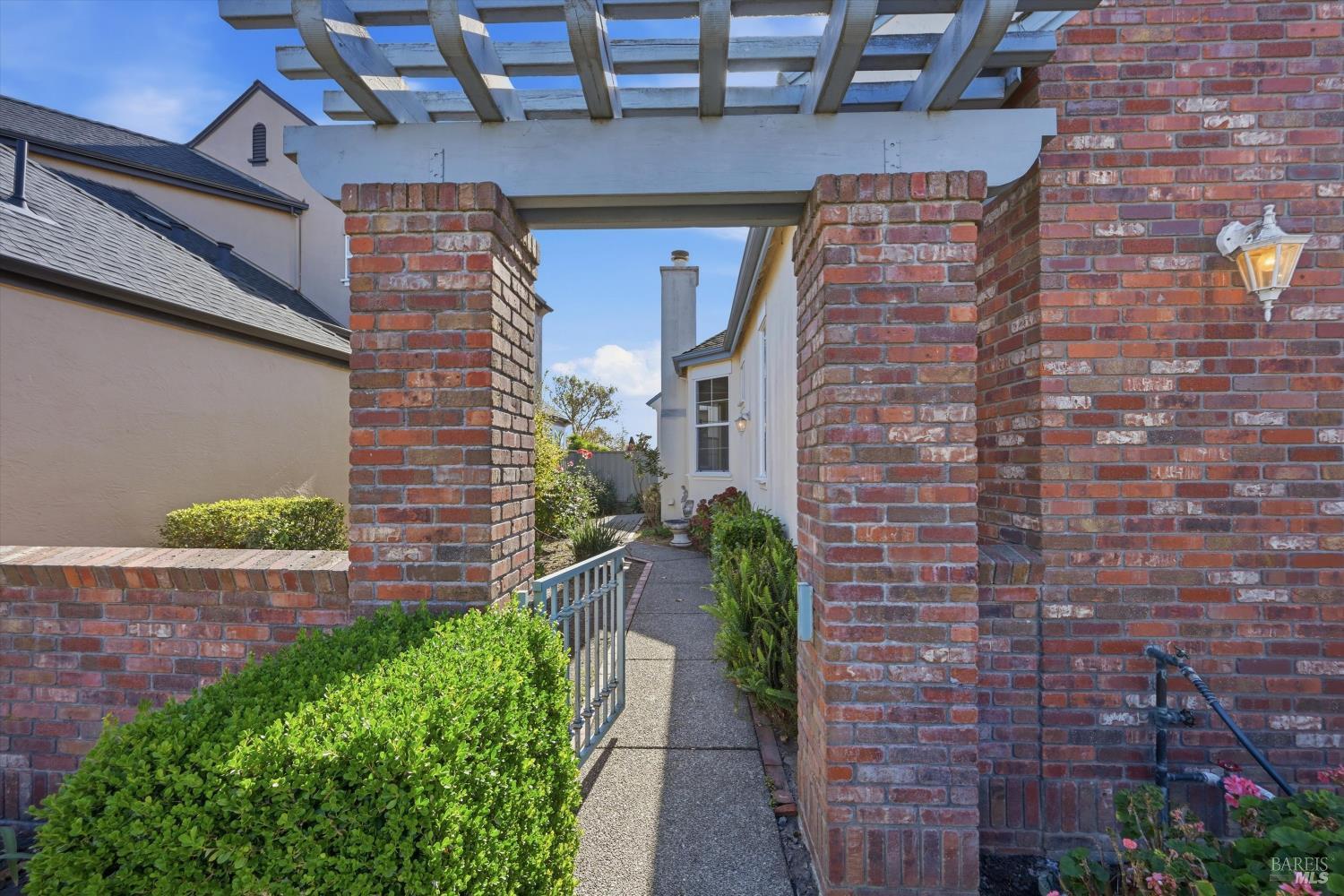 1834 Adobe Creek Drive