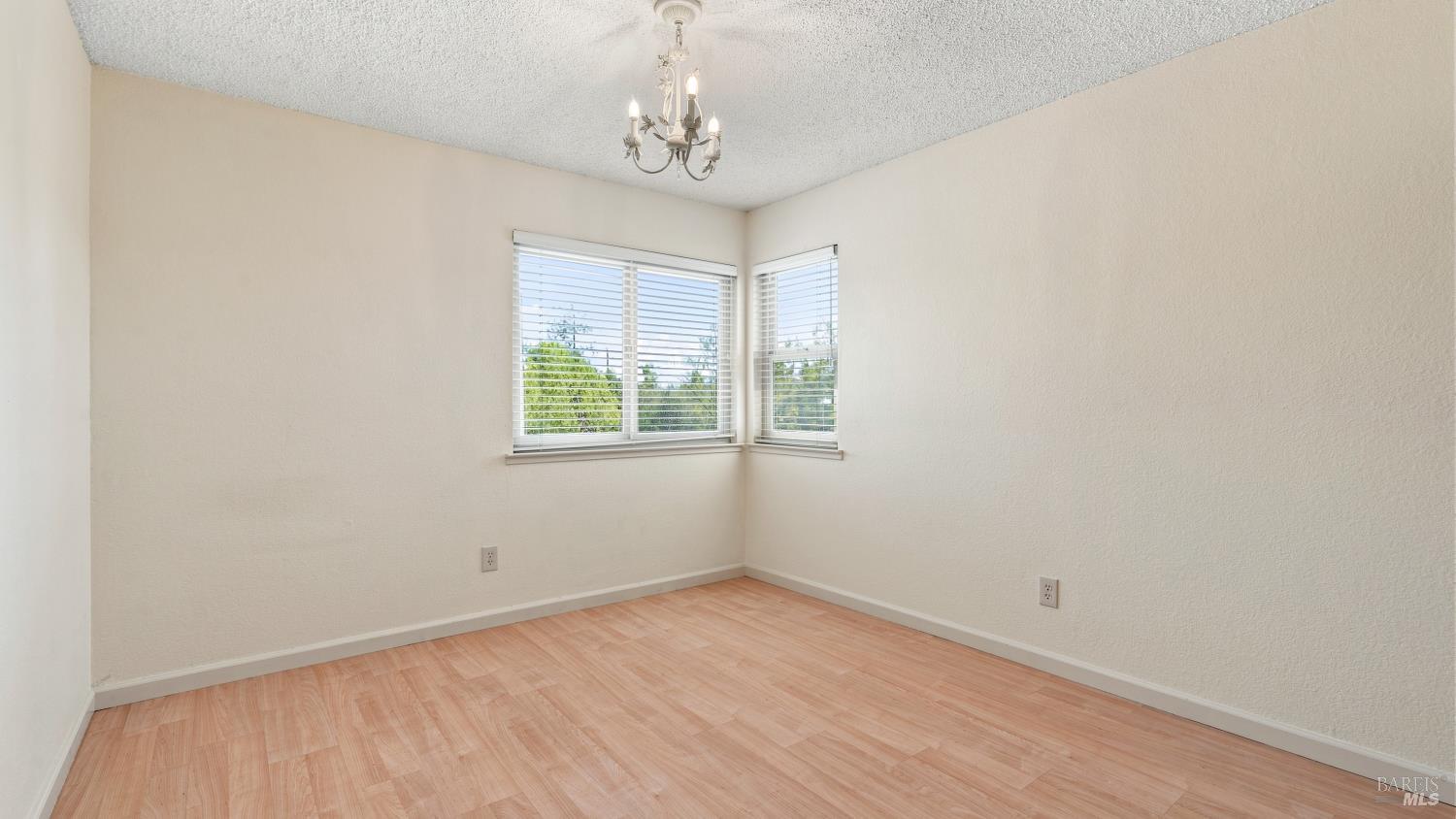 1639 Flanigan Way