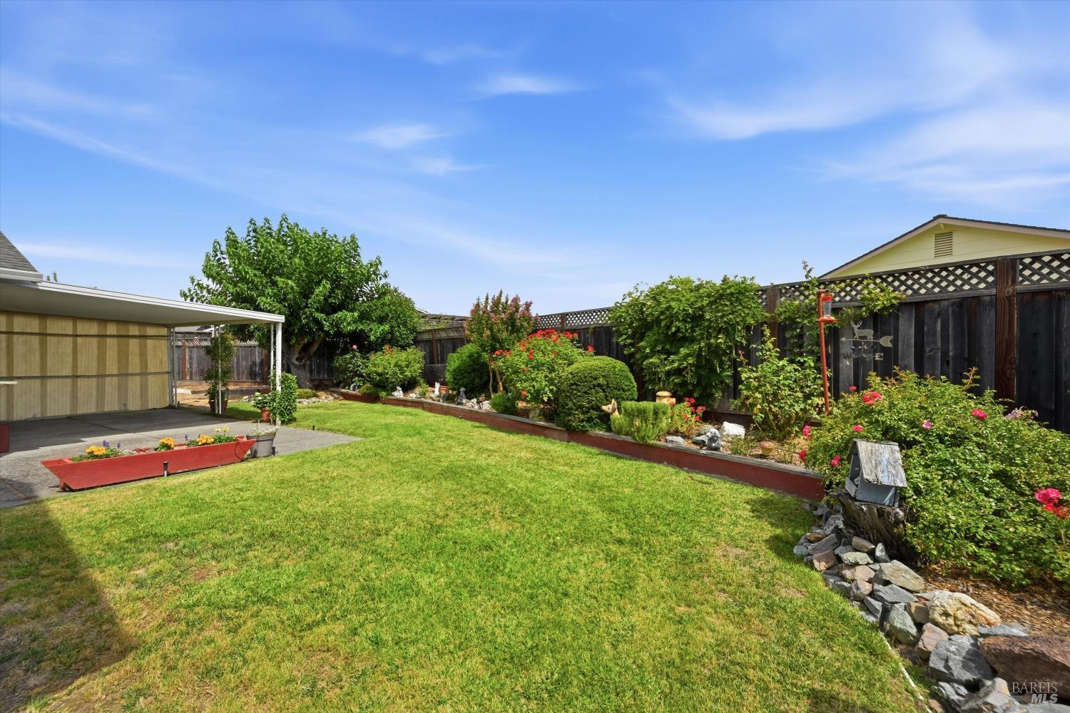 1657 Albin Way