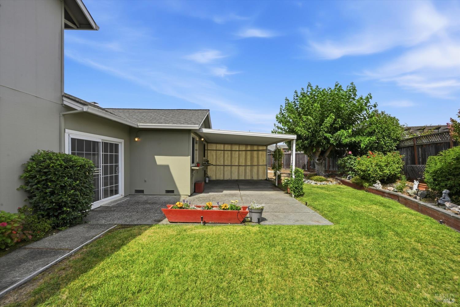 1657 Albin Way